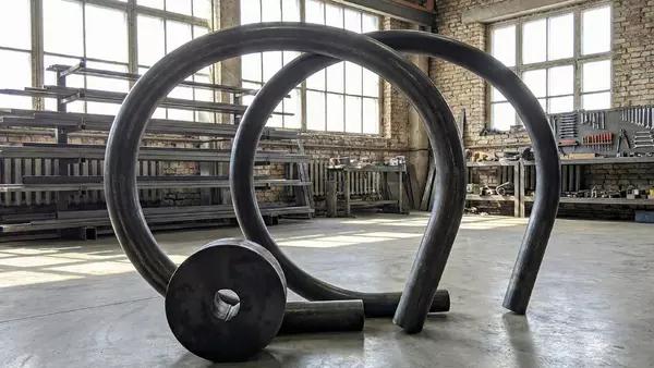 Труба «в кольцо»: стабилизируем радиус и ловим стык без ступеньки