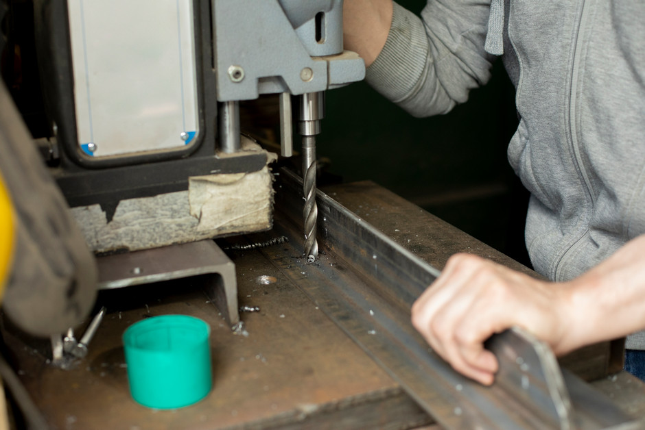 Дополнительная обработка &mdash; перфорация, сверловка, сварка